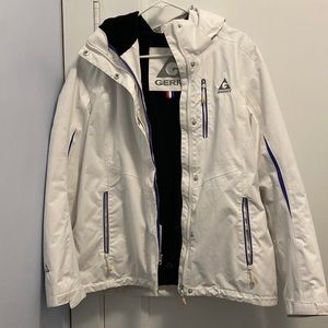 Gerry large white water proof fleece jacket